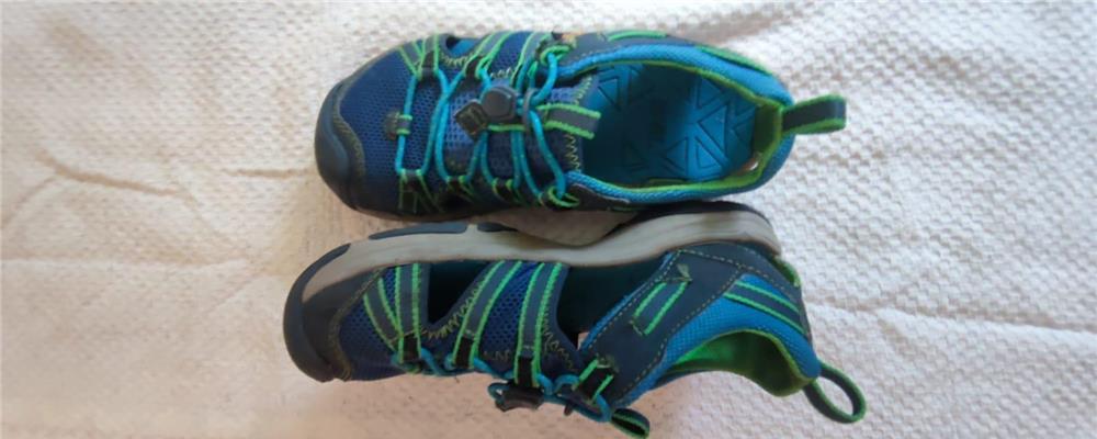 sandale si pantofi sport marimea 32