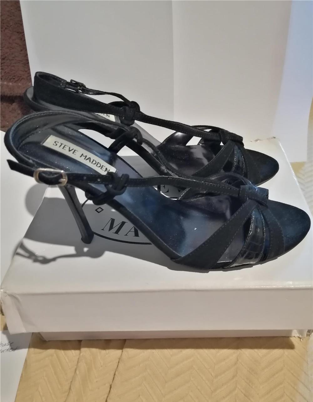 Sandale STEVE MADEN  marimea 39