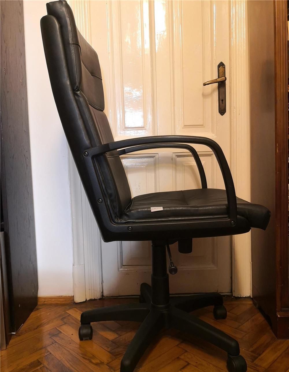 Scaun birou din piele Mobexpert