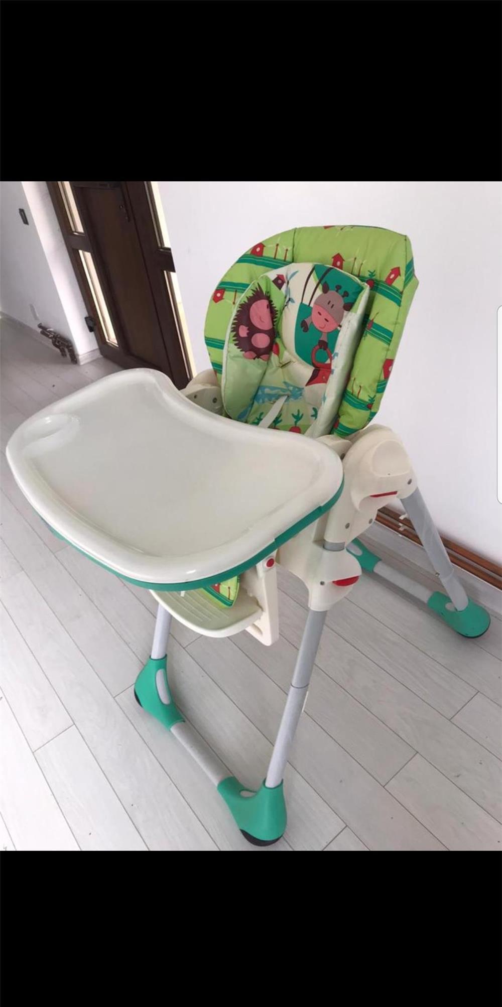 Scaun de masa Chicco Polly