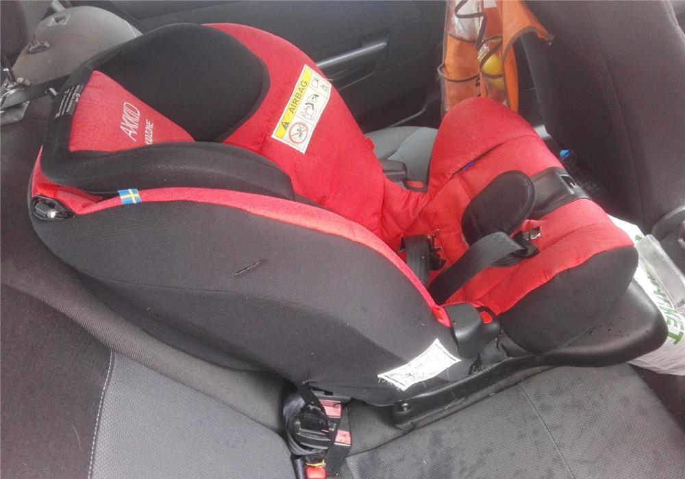 Scaun de masina Axkid Kidzone, adorat de mama, neapreciat de copil :)