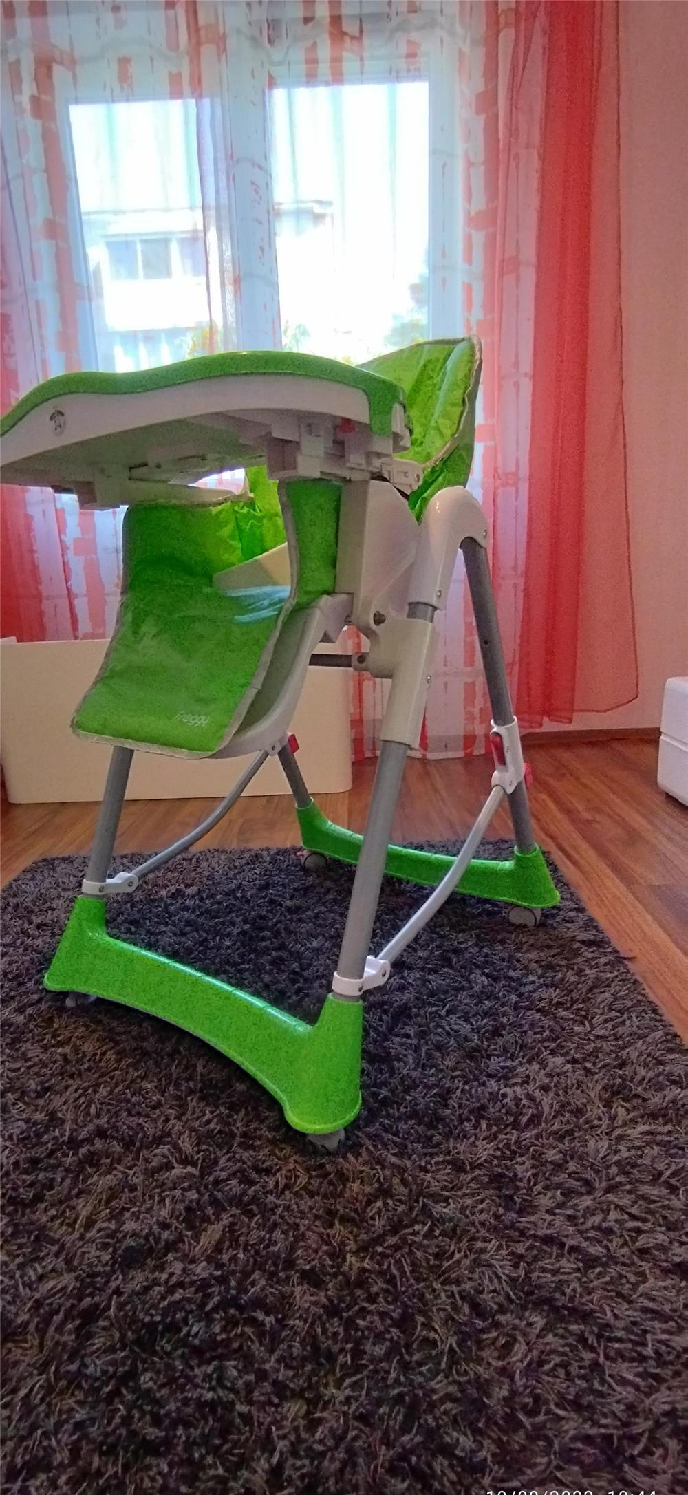 Scaun înălțător pentru mâncat