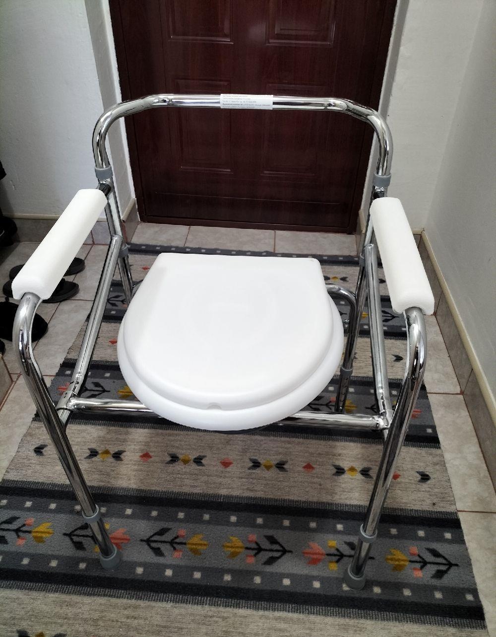 Scaun pt necesități fiziologice