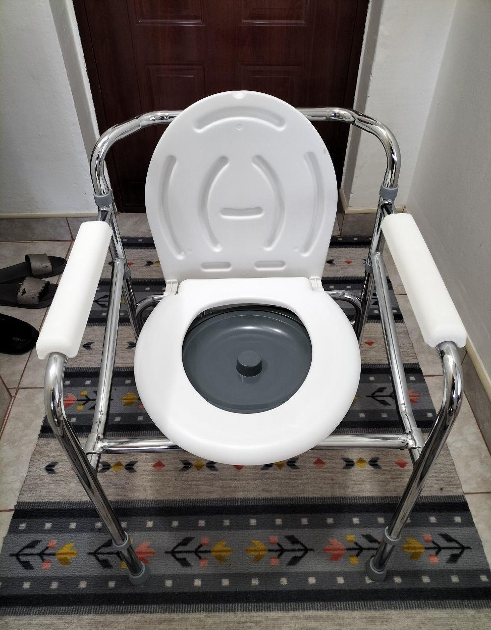 Scaun pt necesități fiziologice