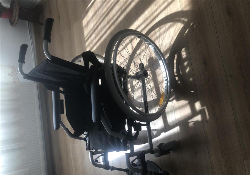Scaun ptr persoane cu handicap