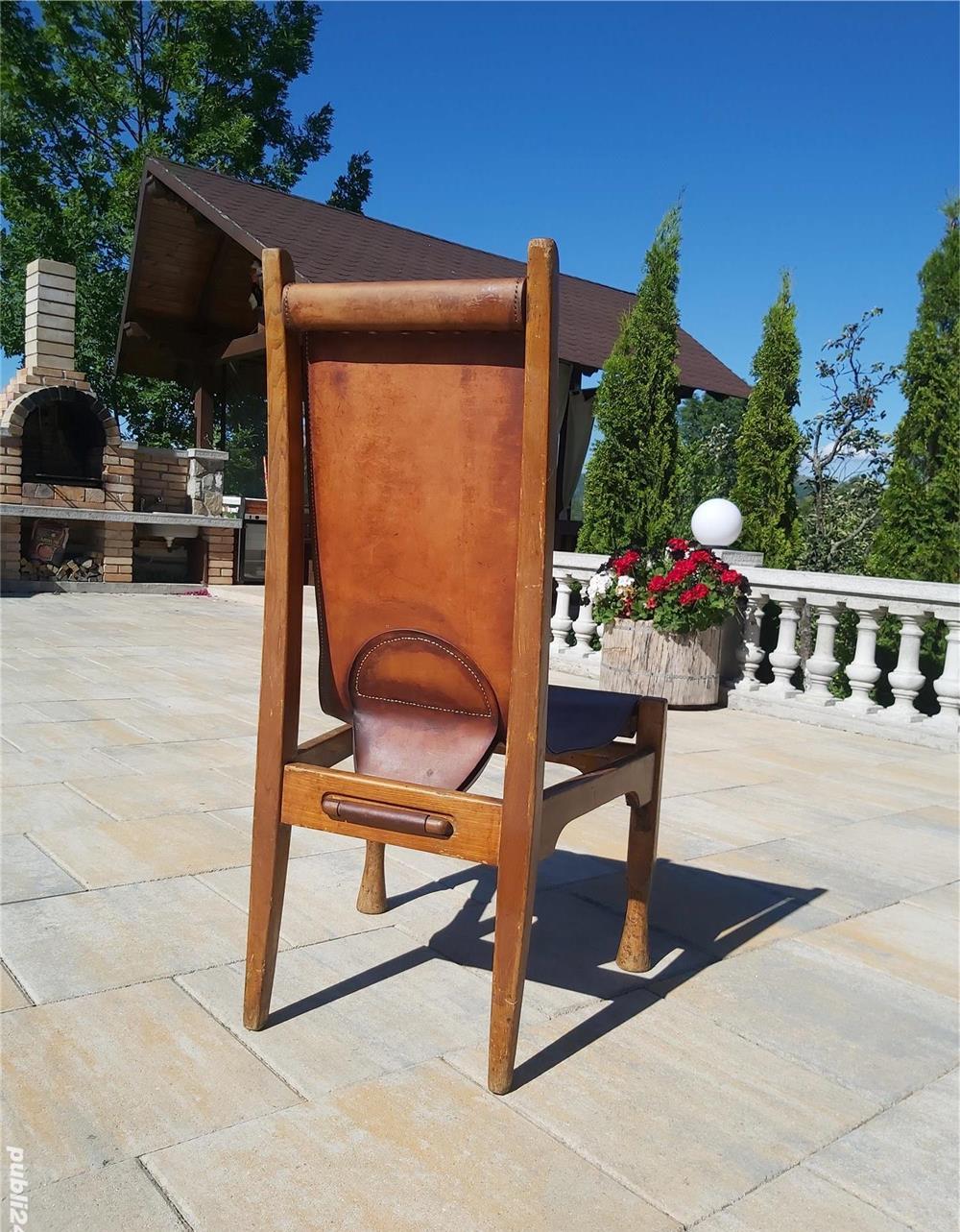 Scaune piele vintige 500 lei
