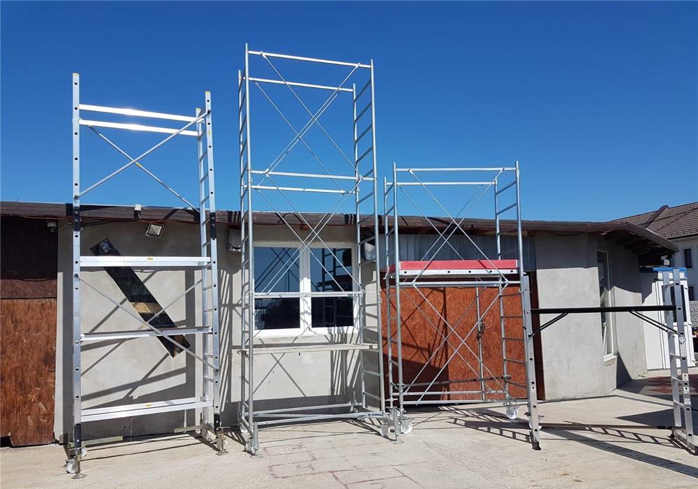 Schela de închiriat  metalica pe roti