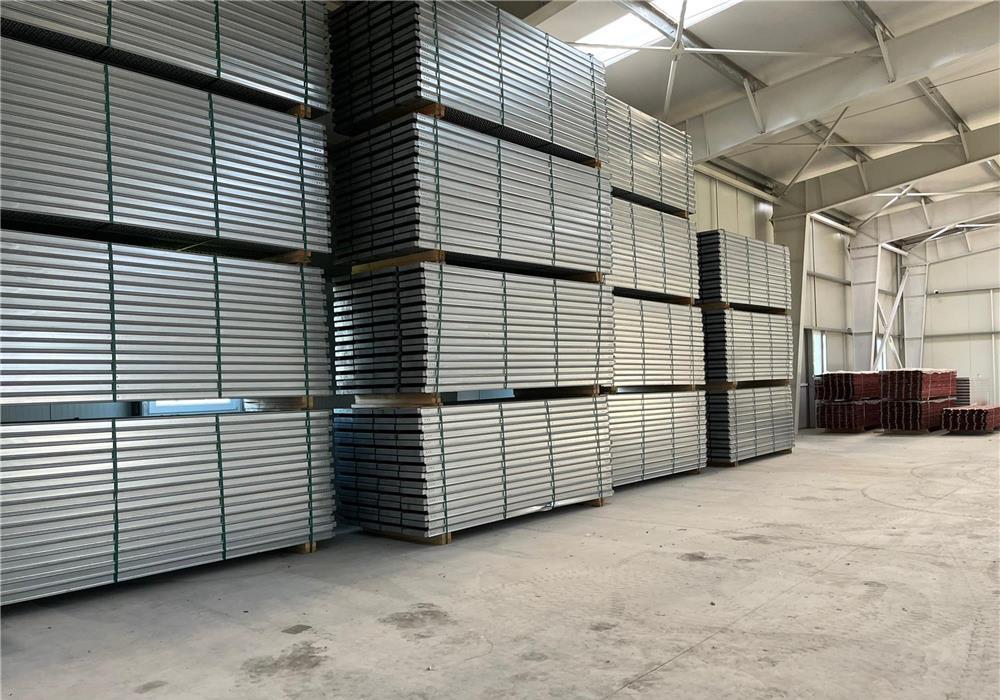 Schela otel galvanizat pentru fatade tip Plettac,Pret de producator.Marfa in depozit Bucuresti