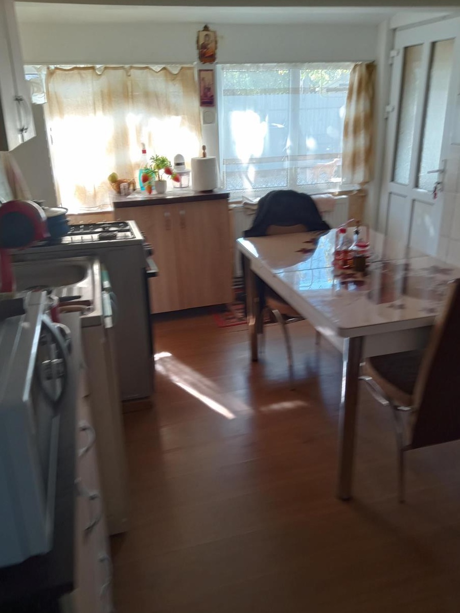 Schimb casa la Șivița cu apartament