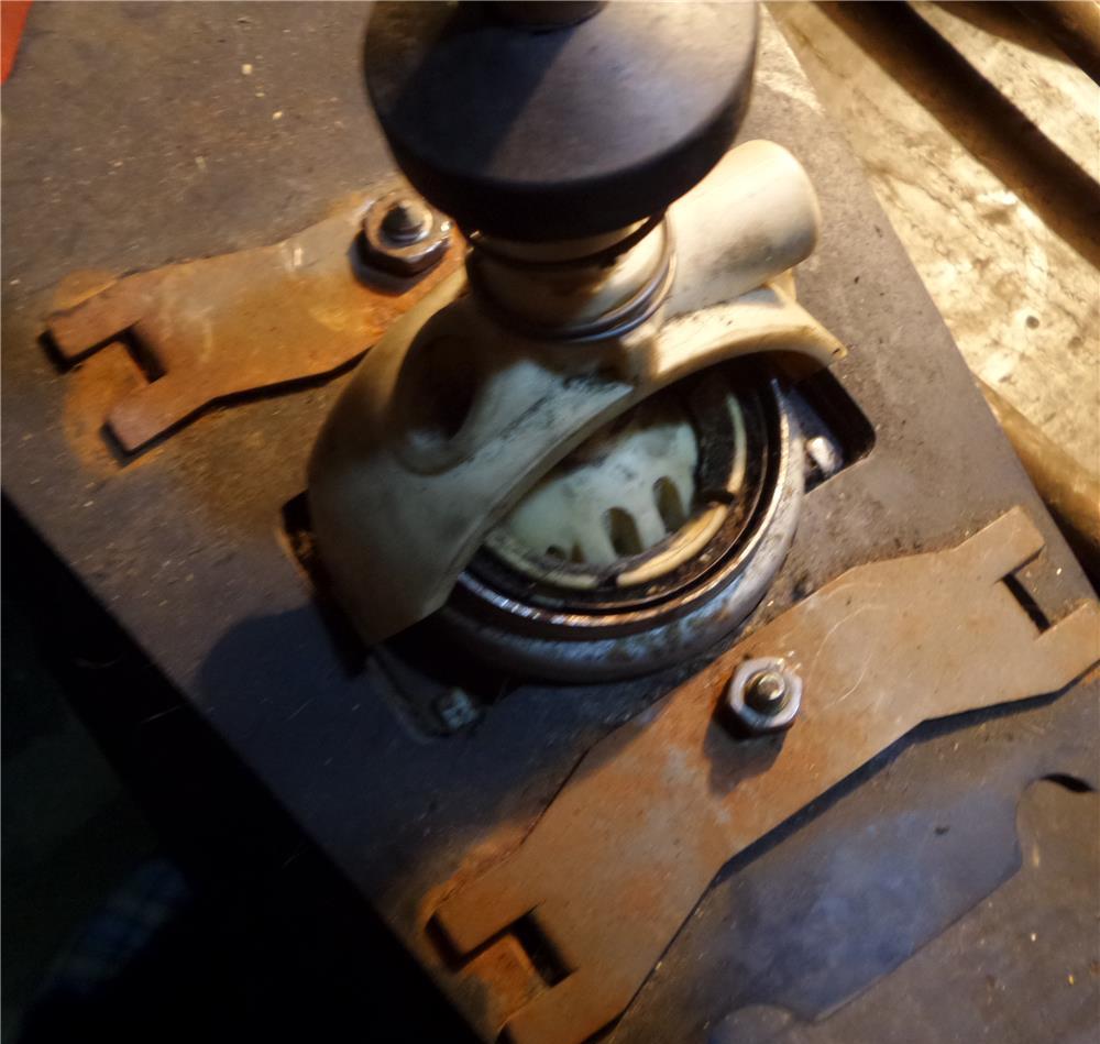 schimbator viteze audi 1.9 tdi 66kw