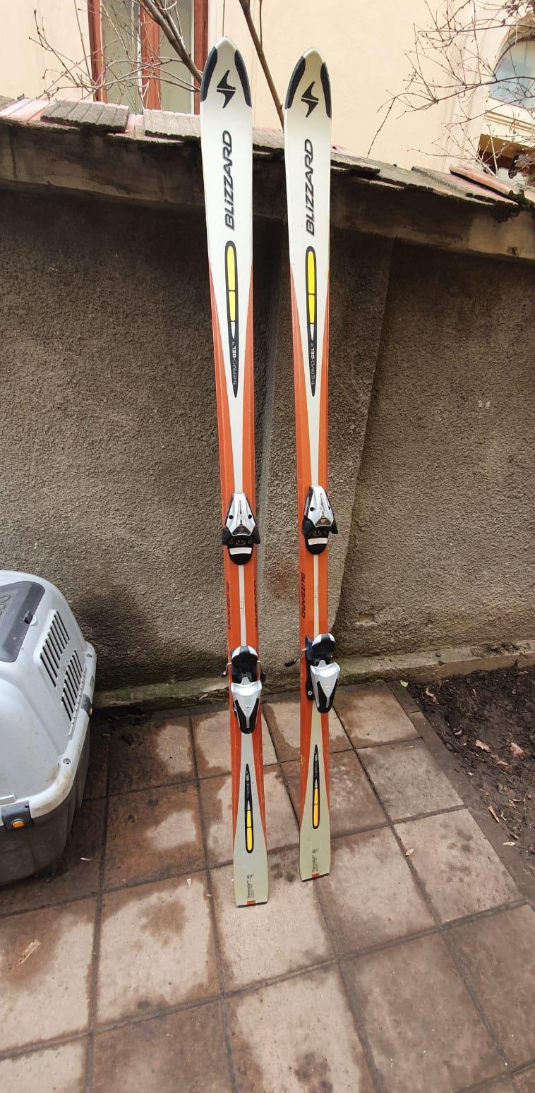 Schiuri Blizzard 190 cm cu legaturi Tyrolia S100 superlight impecabile