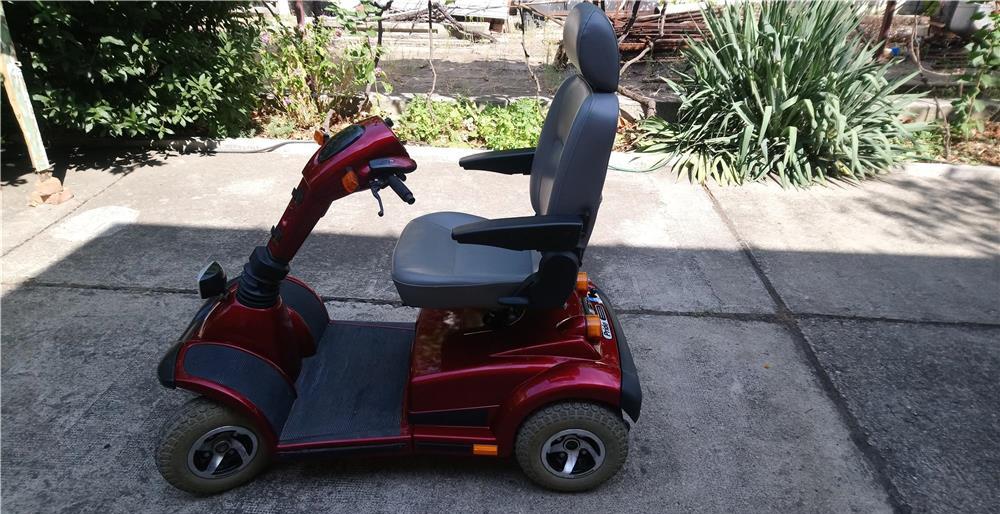 Scurter electric original de vinzare
