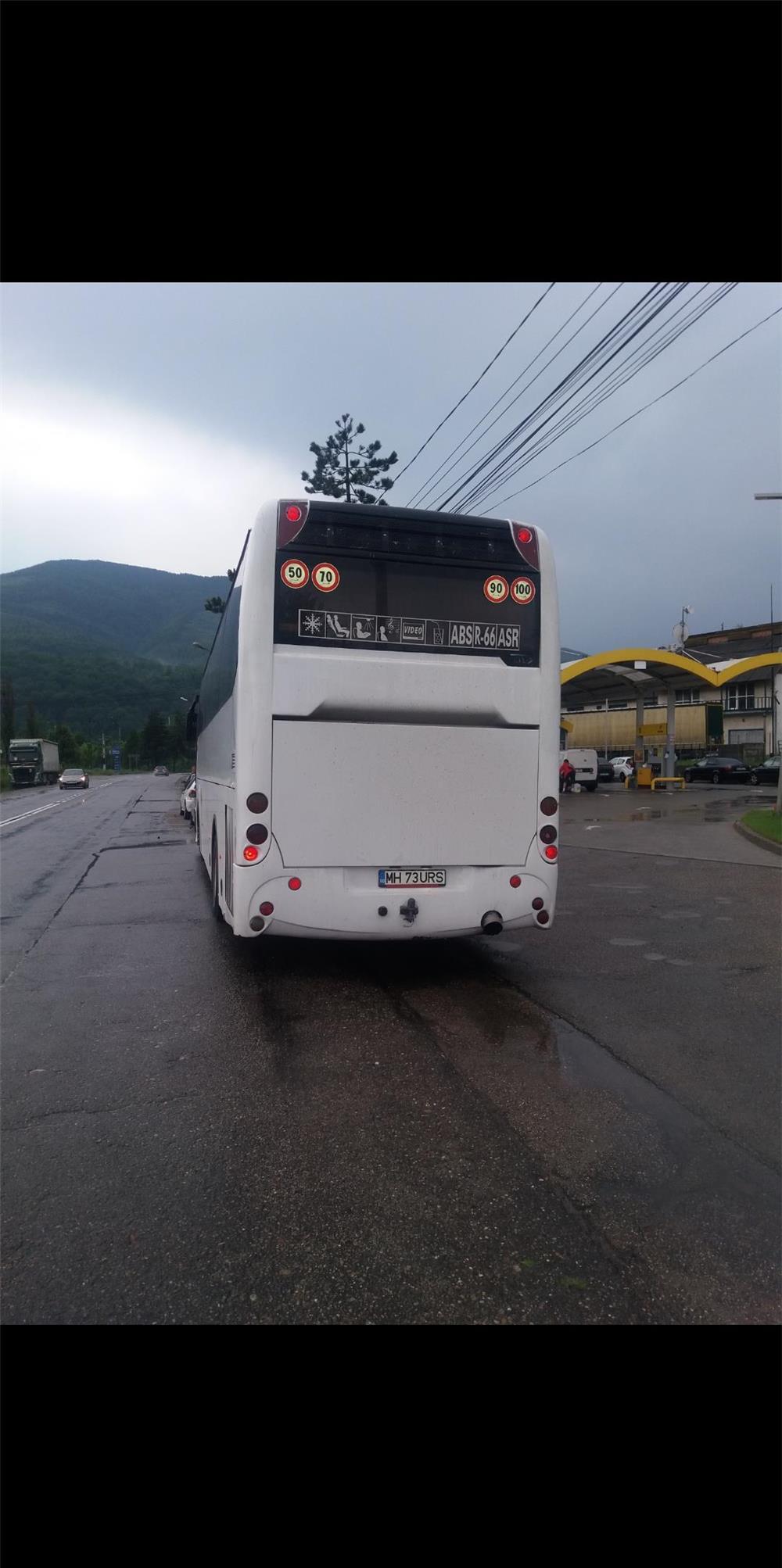 Se dezmembreaza perfect funcțional