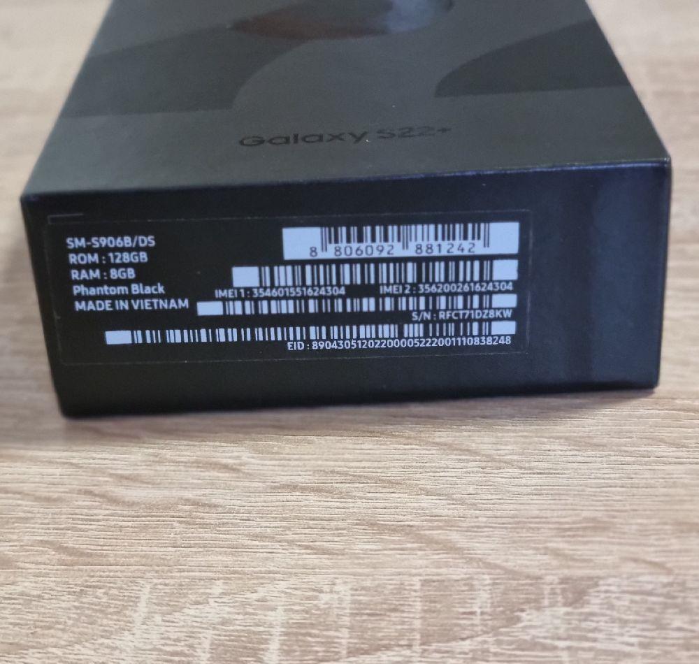 Se vinde urgent Samsung Galaxy S22+ Phantom Black nou sigilat + garantie + cartela sim cadou!