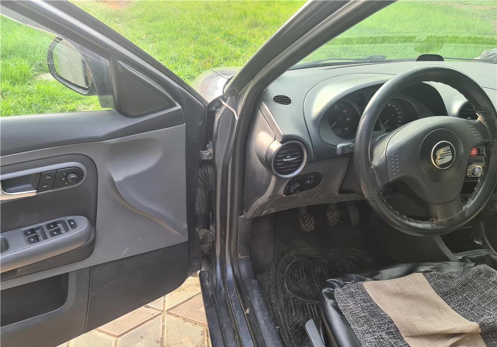 Seat Cordoba