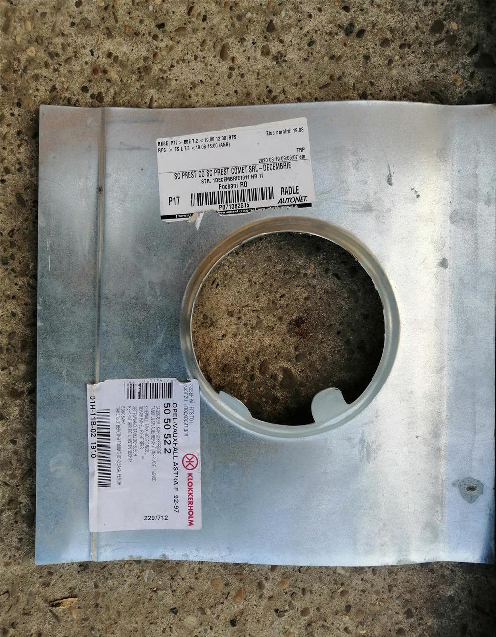 Semiaripa stânga spate+segment rezervor Opel Astra F