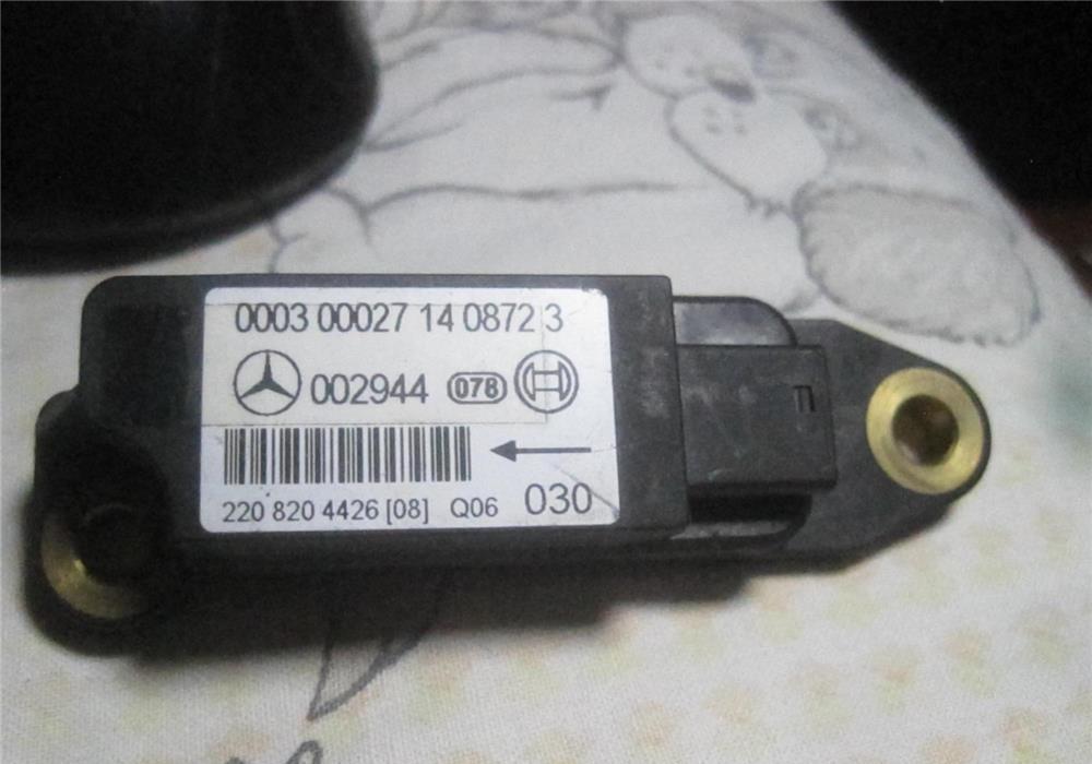 Senzor airbag Mercedes E Class 2208204426 , 220 820 4426