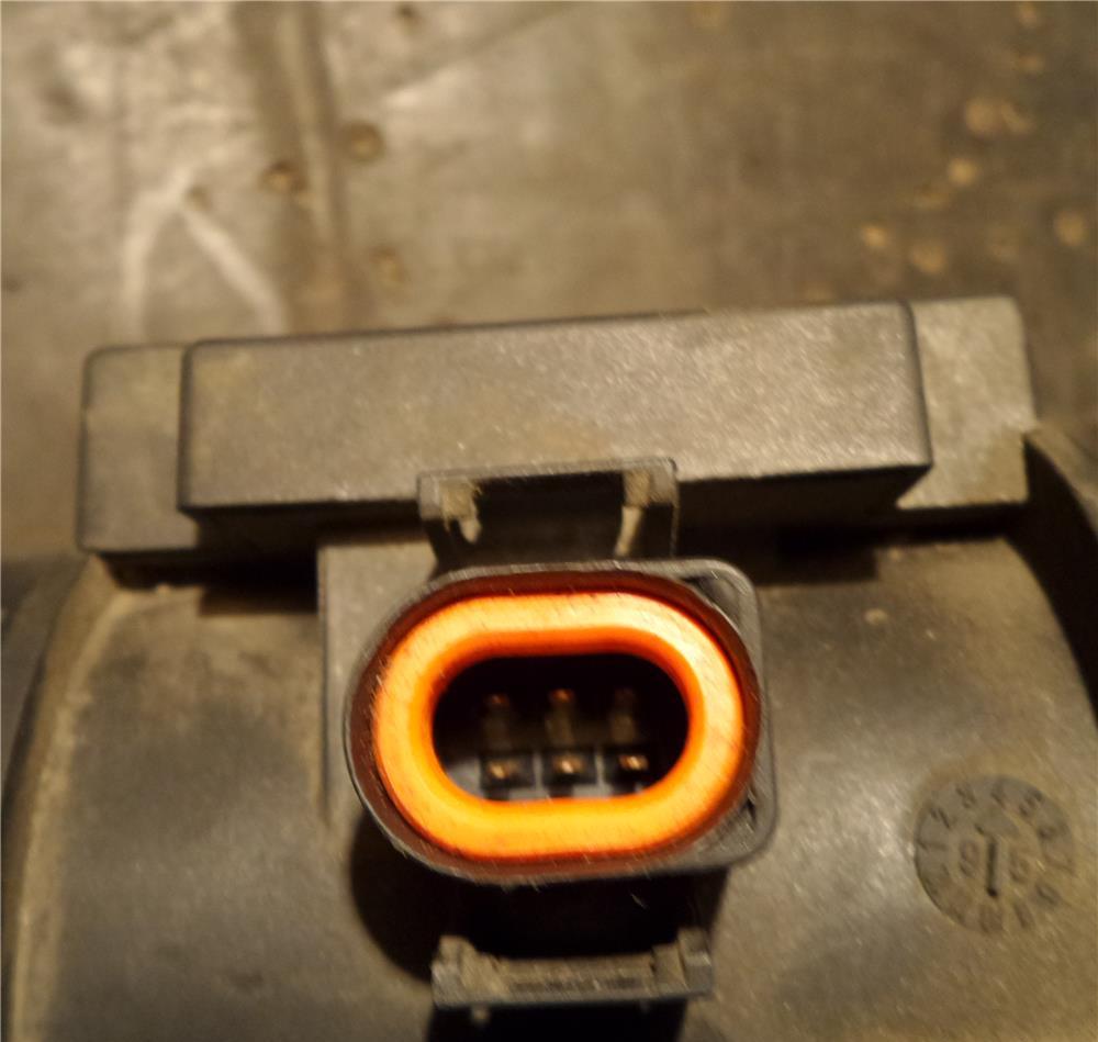 senzor debit aer debitmetru aer audi a4 b5