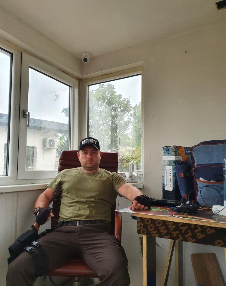 Servicii de securitate (pază, intervenție)