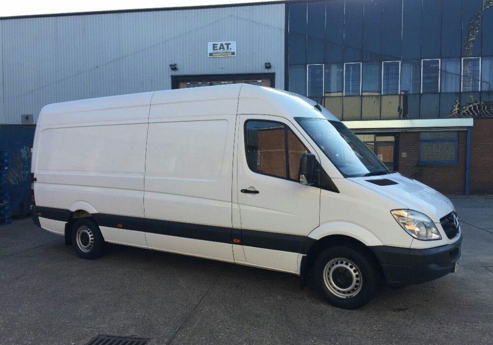 Servicii transport marfa si mutari mobila