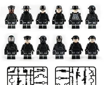 set 12 minifigurine tip lego city police swat team armata cu arme si accesorii tip brickarms