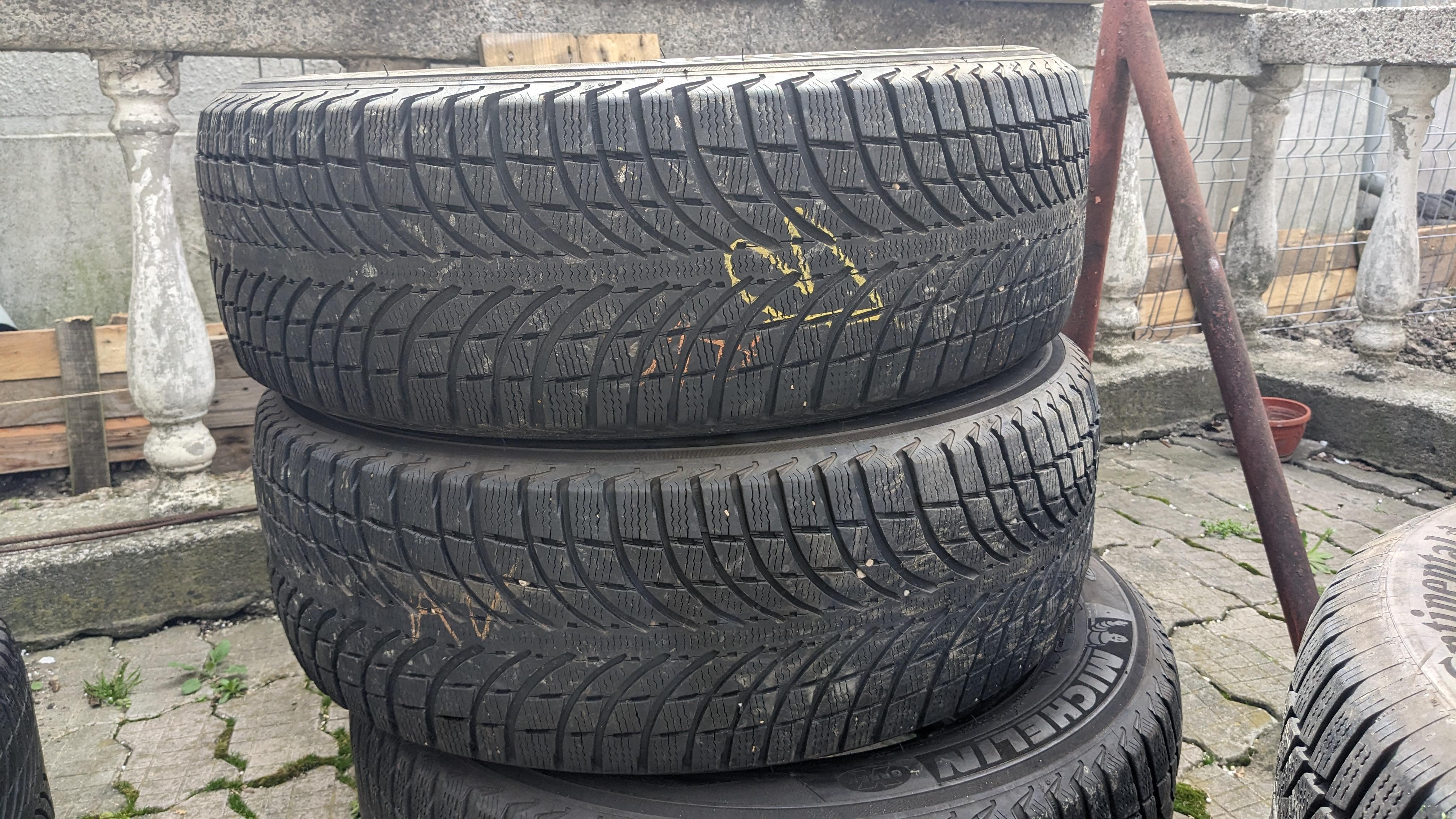 Set 2 anvelope M+S 235/65/17 Michelin