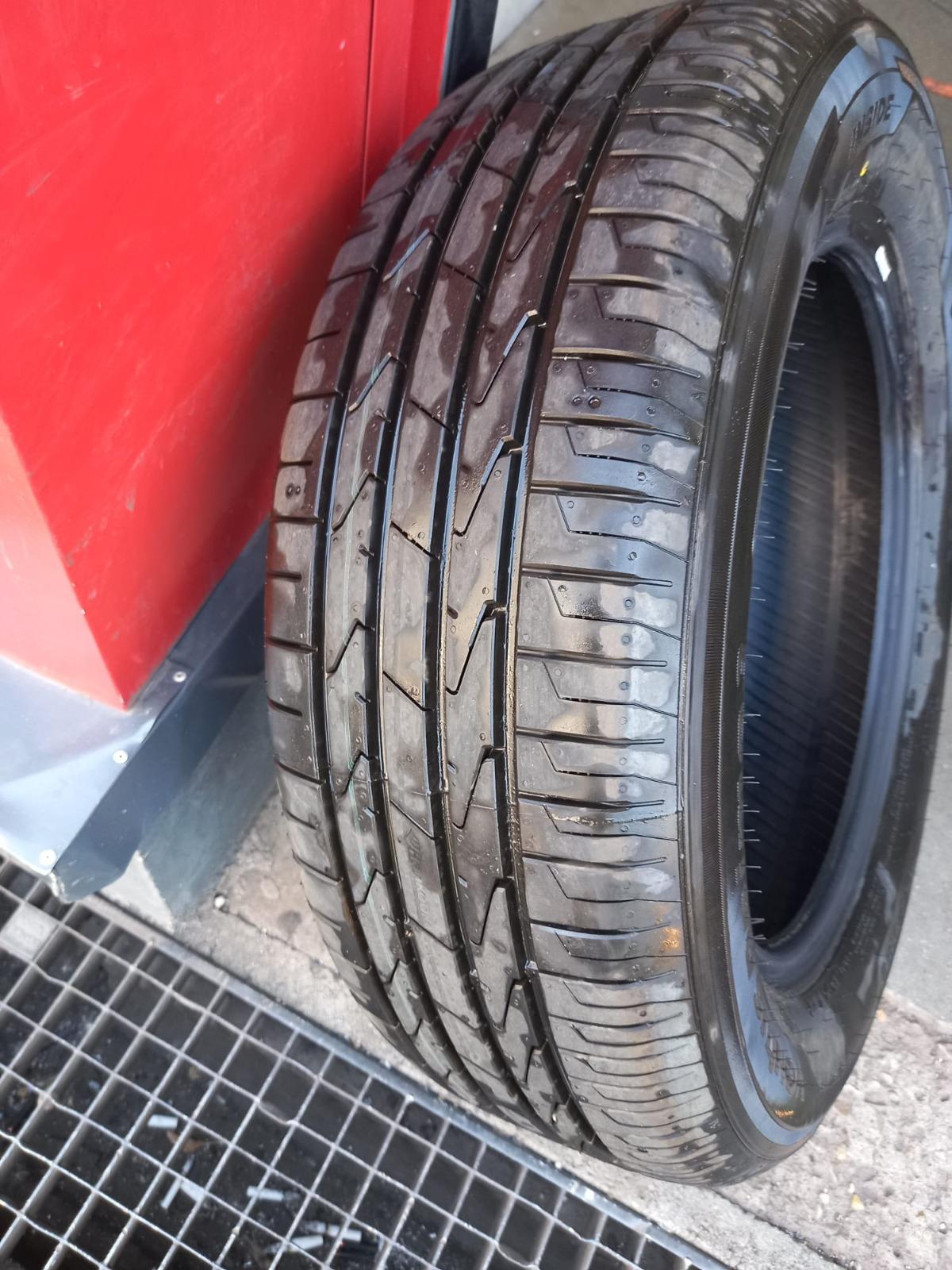 Set 4 anvelope vara  HANKOOK Ventus Prime 3-205/60/R16 92H rulate 200 km