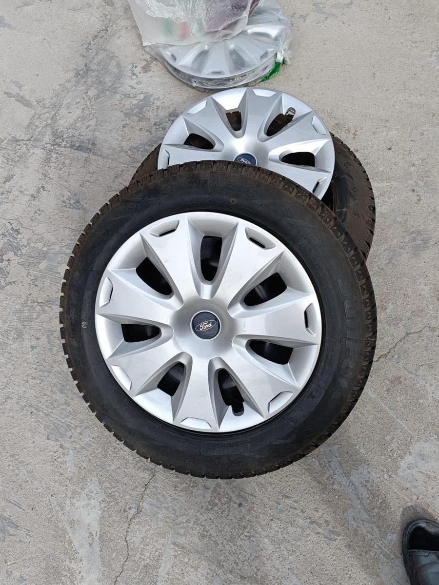 Set 4 jante FORD EcoSport +Anvelope iarna ca noi +senzori presiune
