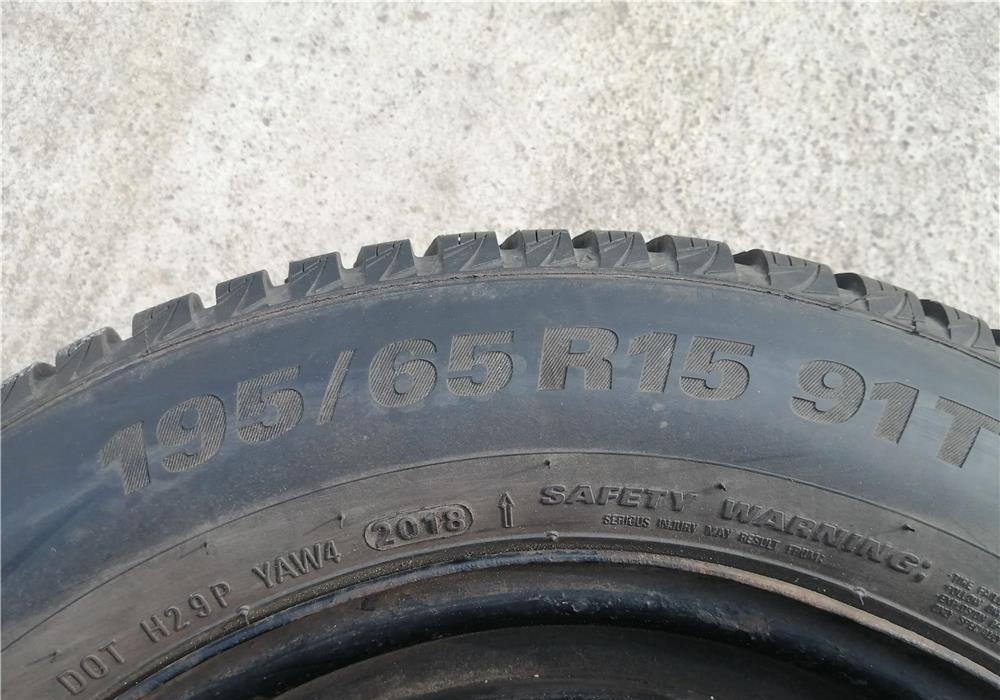 Set 4 roți echipate cu anvelope iarna M+S - Kumho