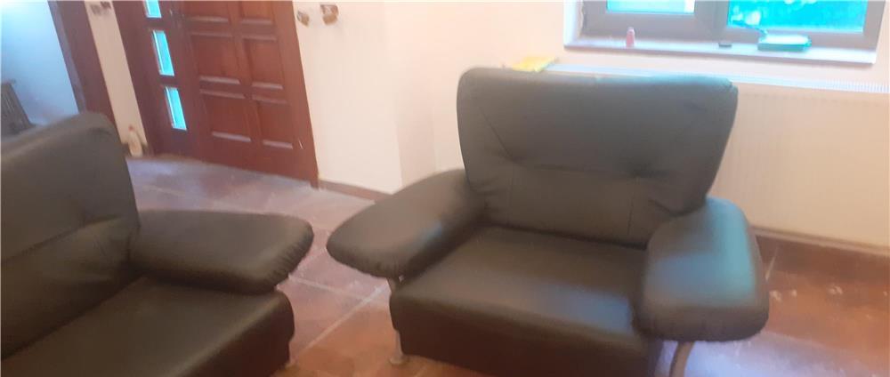 Set canapea si doua fotolii