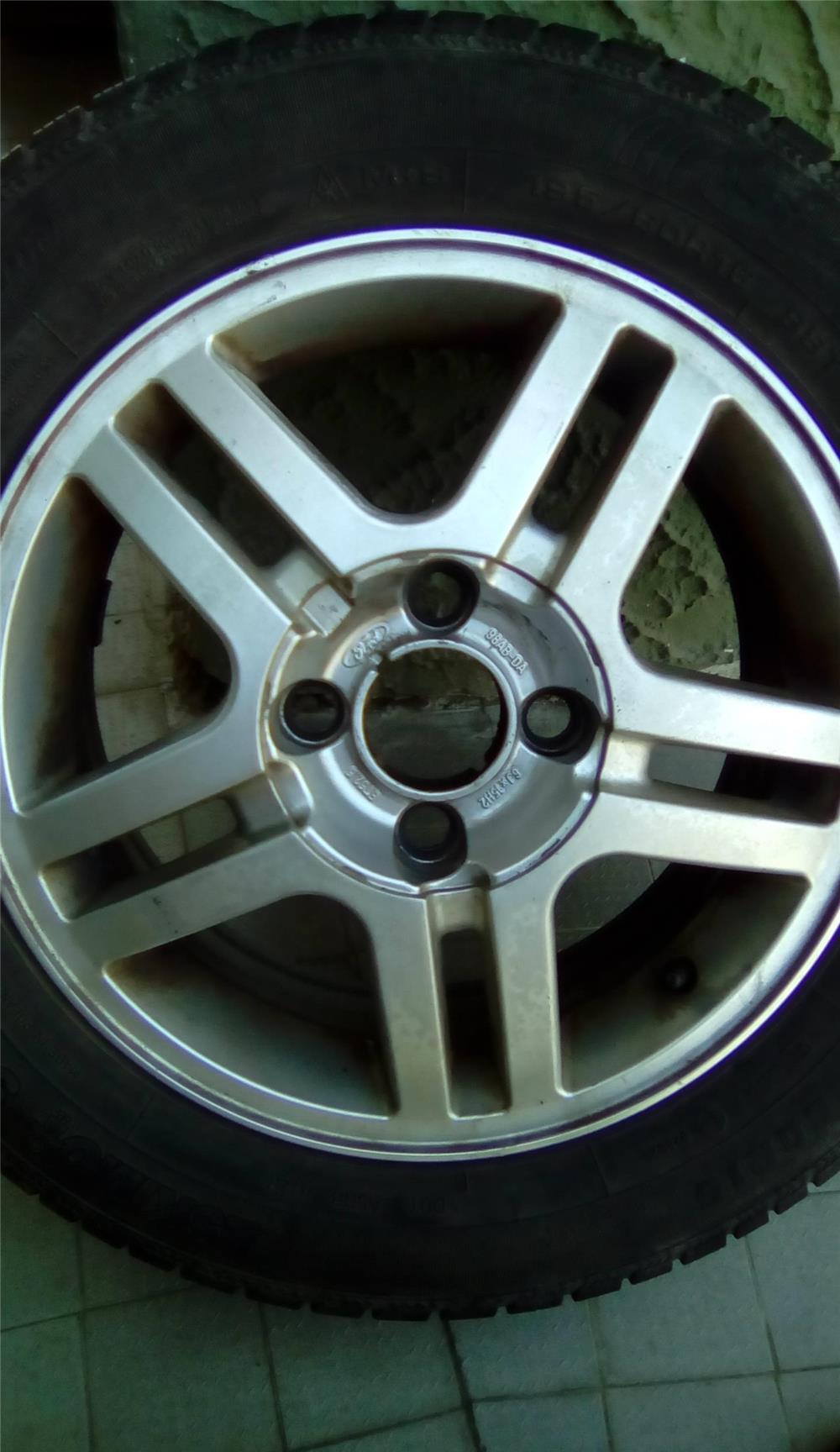 Set  de 4 roti originale Ford,pentru iarna,195/60R15