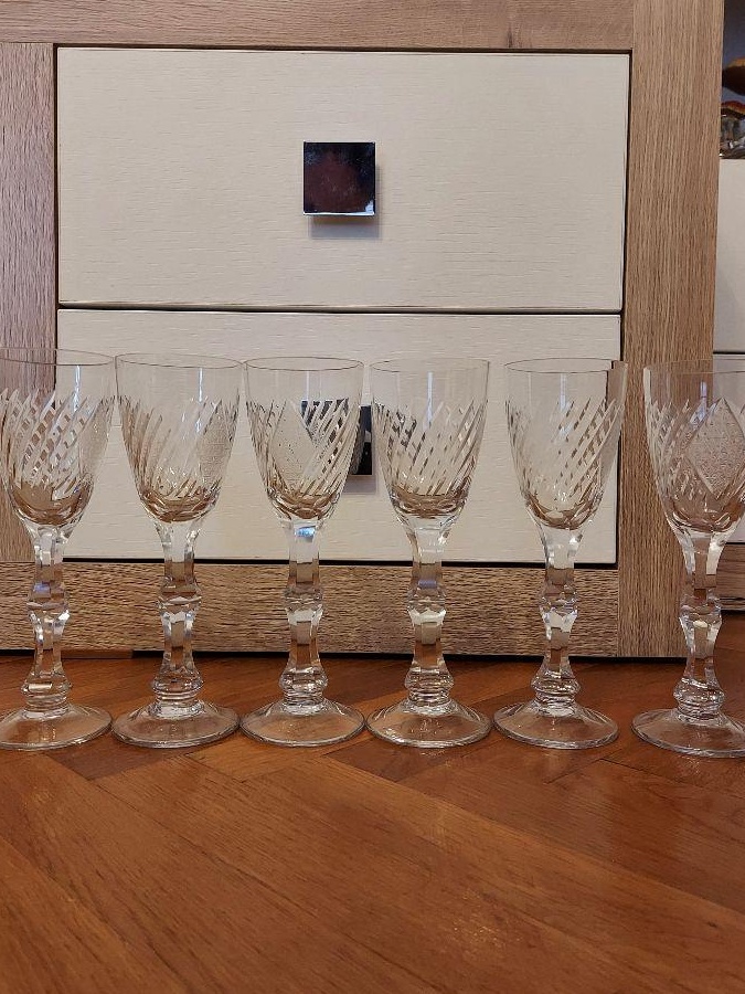 SET PAHARE CRISTAL + TABACHERA CRISTAL