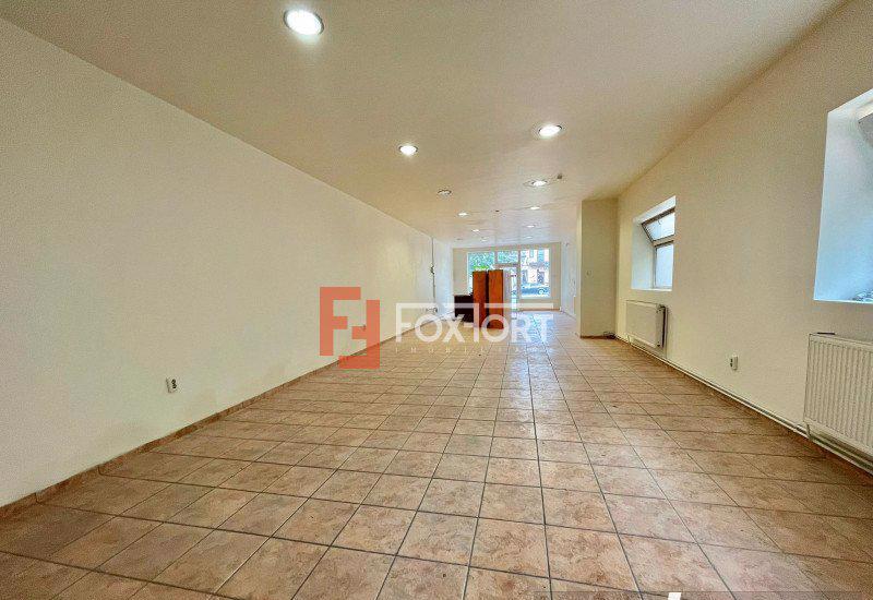 Showroom de inchiriat, spatiu depozitare si birouri, Simion Barnutiu - C2319