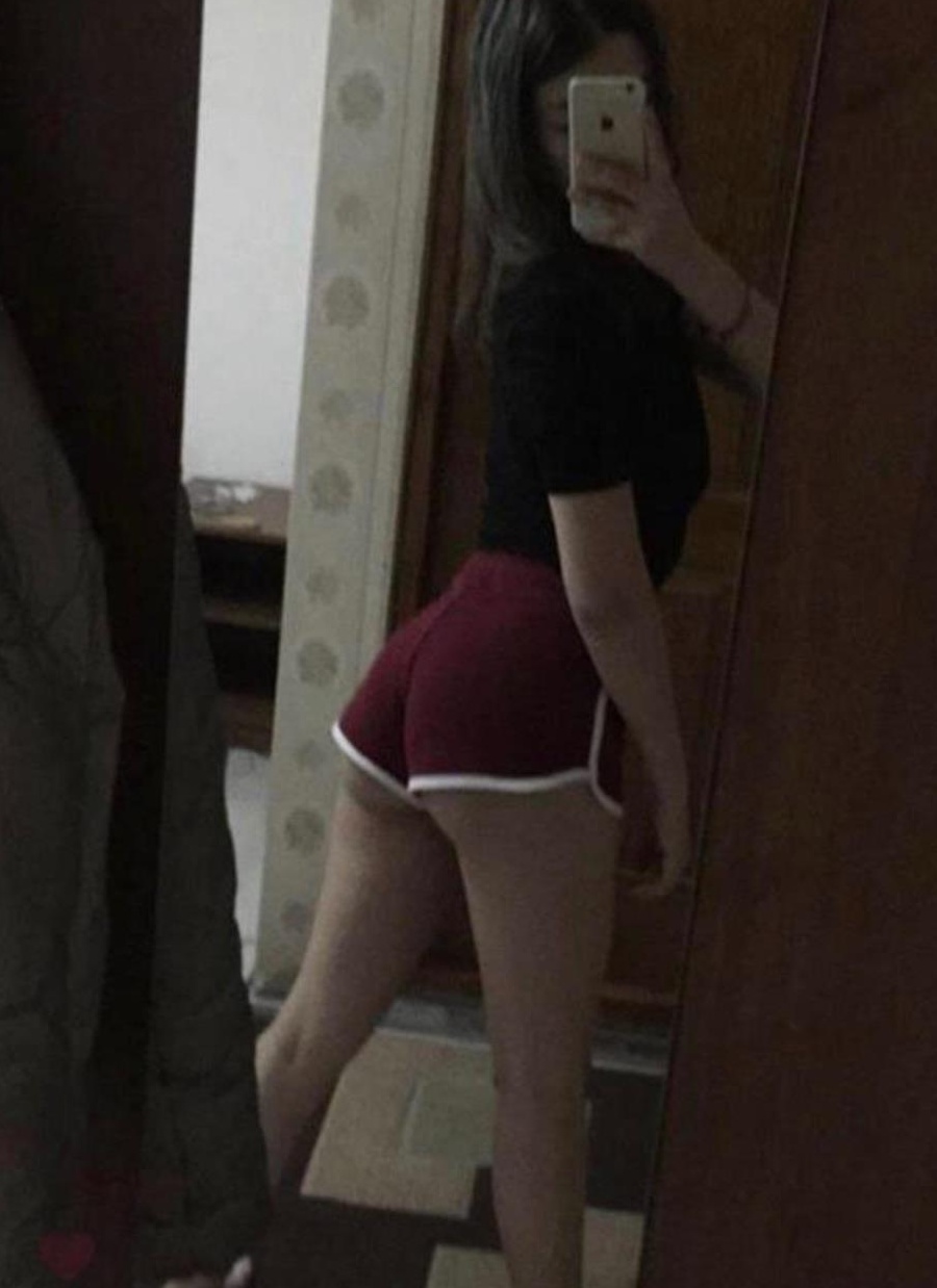 Simona 19 Anii ! Poze reale