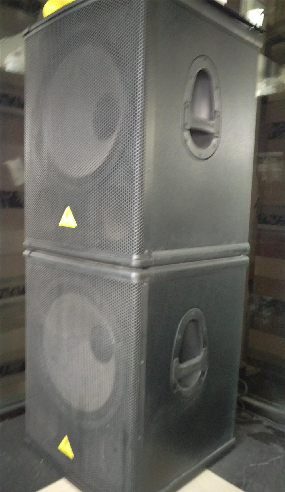 Sistem audio bas Behringer