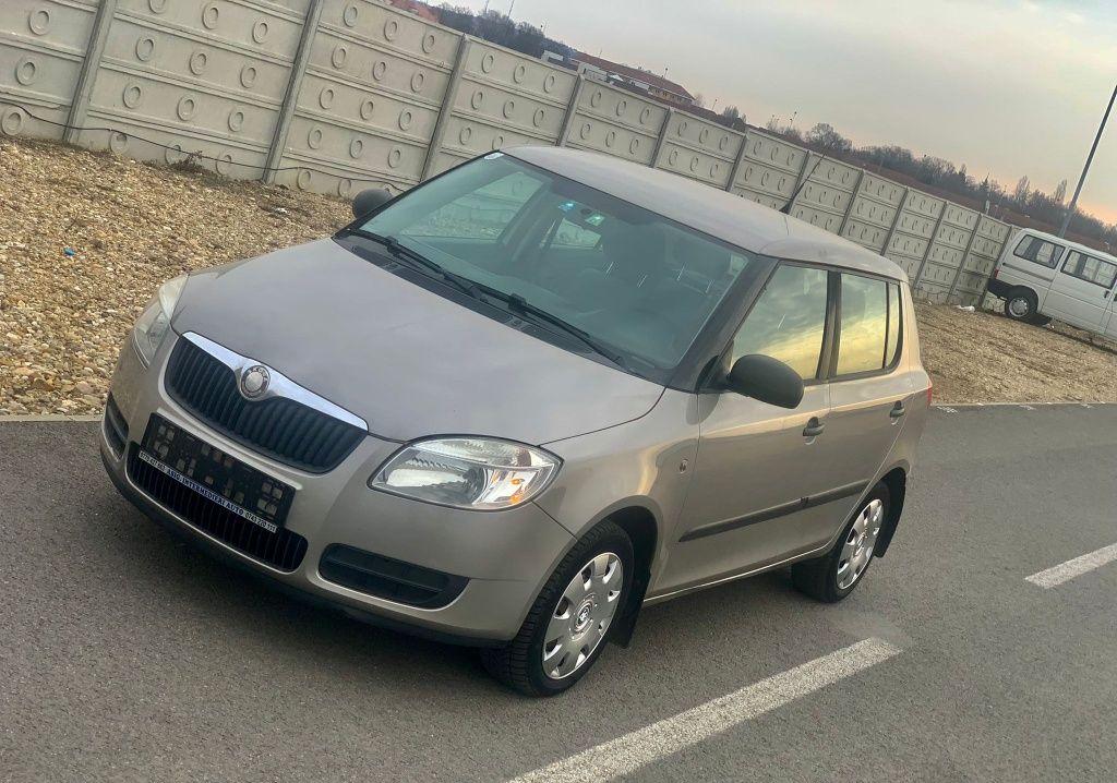 Skoda Fabia 1.2 benzina an 2010 clima import recent 2.990€ neg