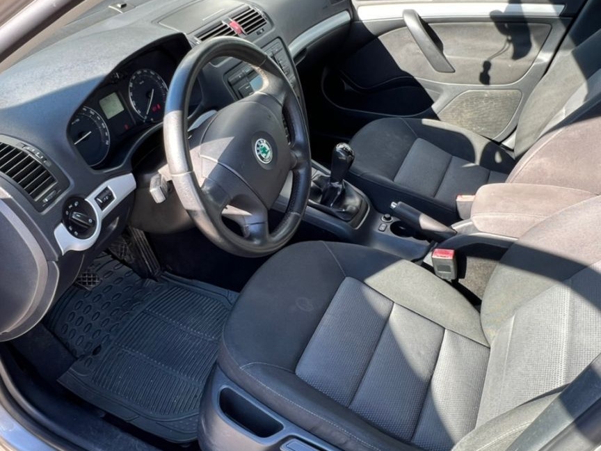 Skoda Octavia 1.6