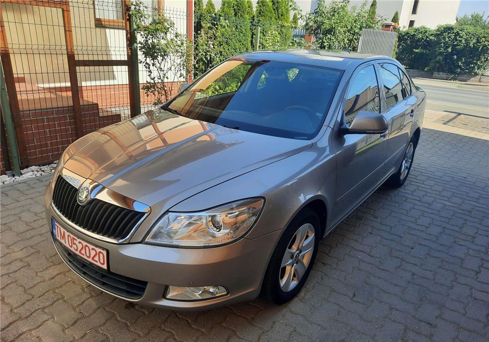 Skoda Octavia 1.6 TDI, 2013, berlina, navi color, incalz. scaune