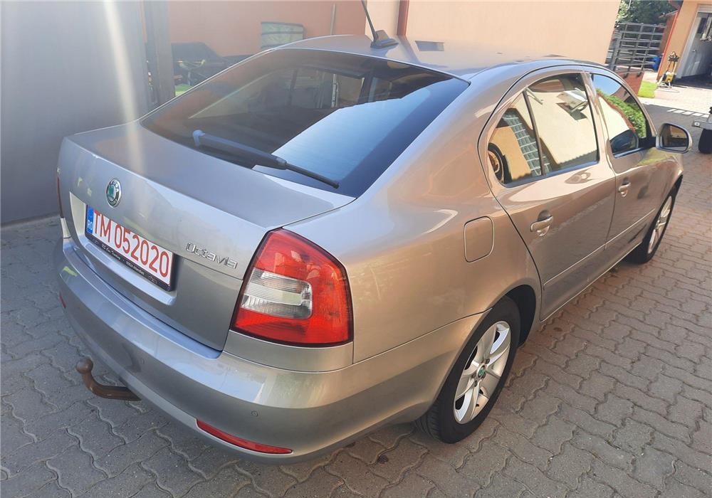 Skoda Octavia 1.6 TDI, 2013, berlina, navi color, incalz. scaune