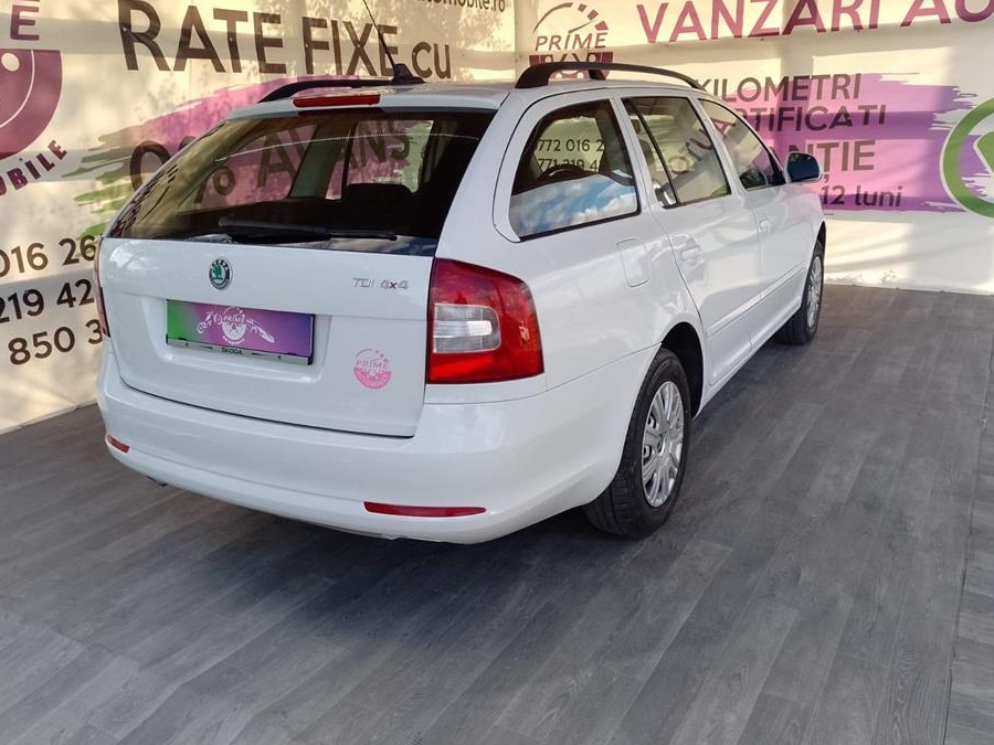 SKODA OCTAVIA TDI 4X4 LIMUZINA COMBI ALB / AN 2012 / EUR 5 / 2.0 DIESEL / 140 CP / 224311 KM