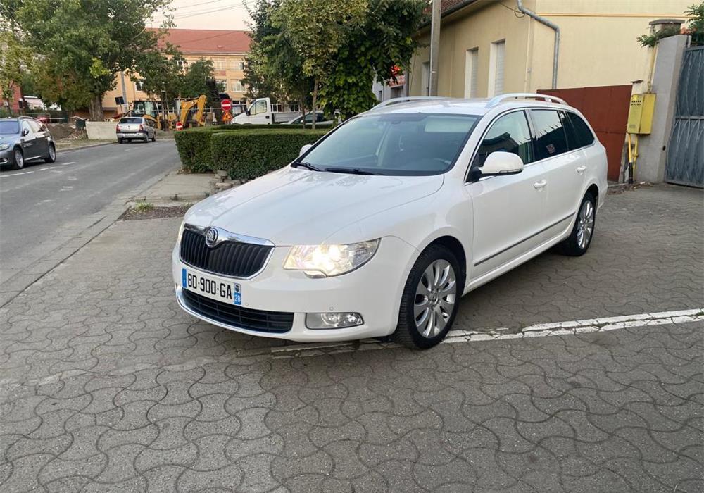 Skoda Superb 2.0 Diesel 170 Cp 2011 4x4