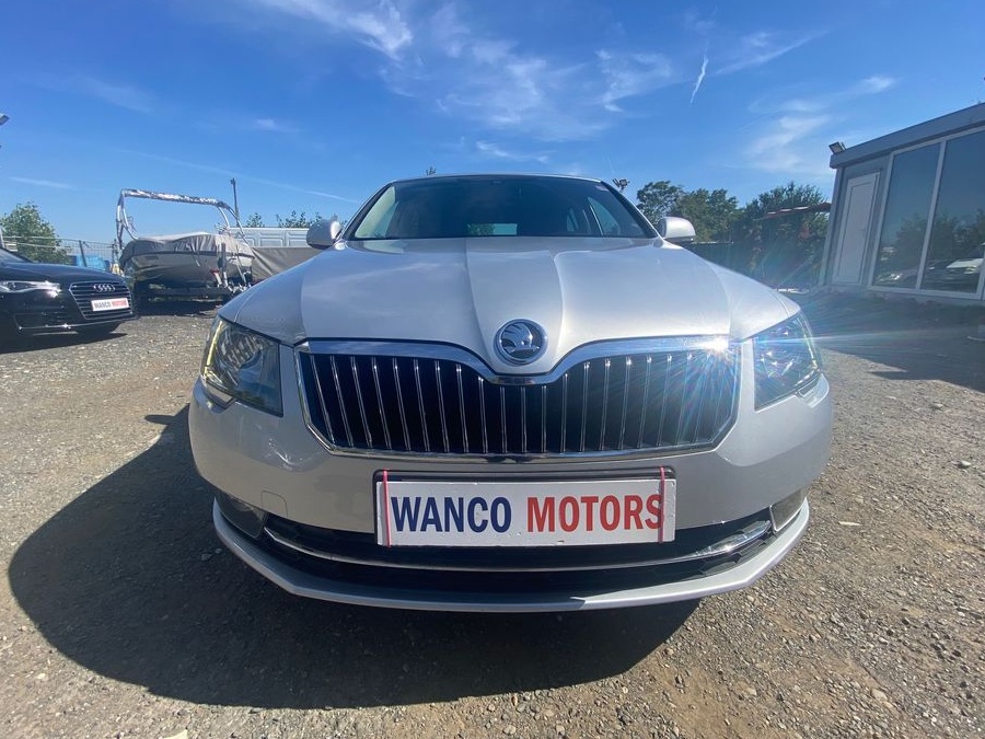 Skoda Superb 2.0 TDI Green tec 4x4 DSG