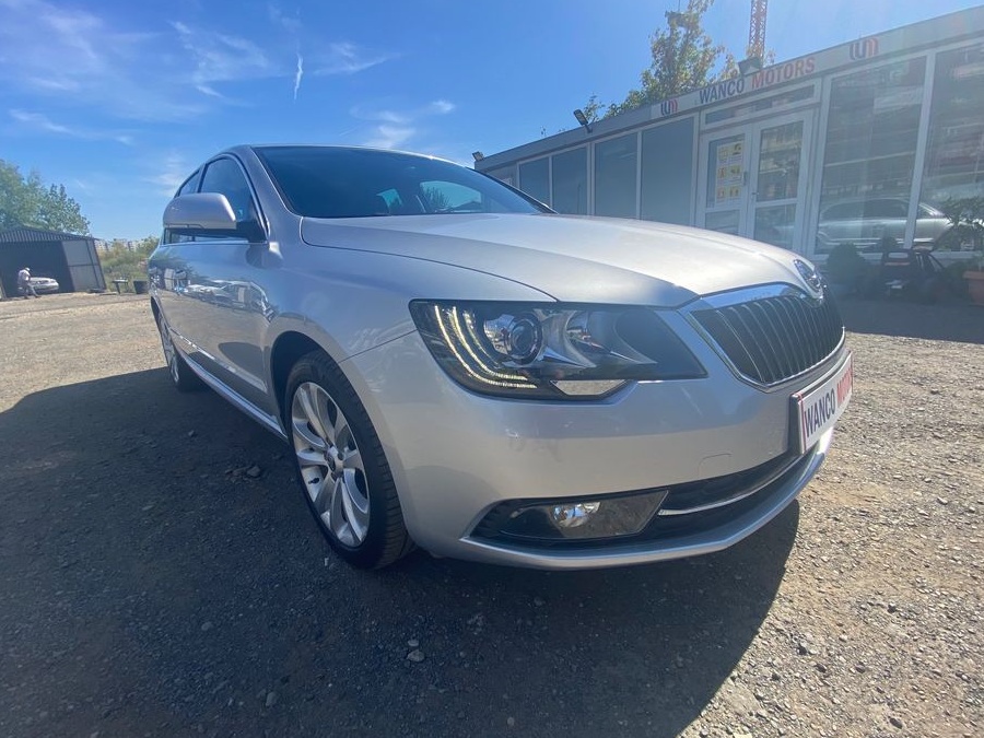 Skoda Superb 2.0 TDI Green tec 4x4 DSG