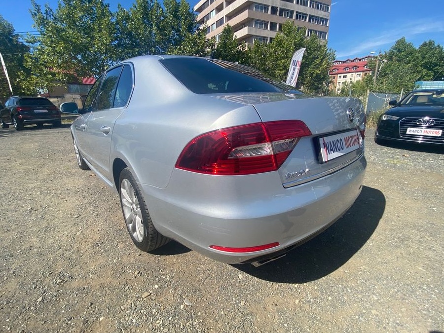 Skoda Superb 2.0 TDI Green tec 4x4 DSG
