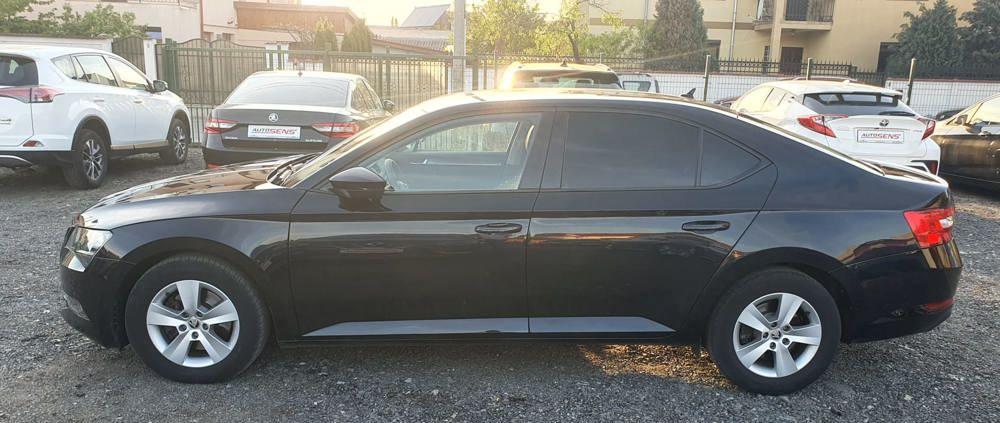 Skoda Superb sedan 2018 / 165000 km