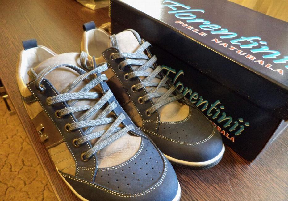 Sneakeri, tenesi, ghete, pantofi sport, adidasi, Florentinii, noi