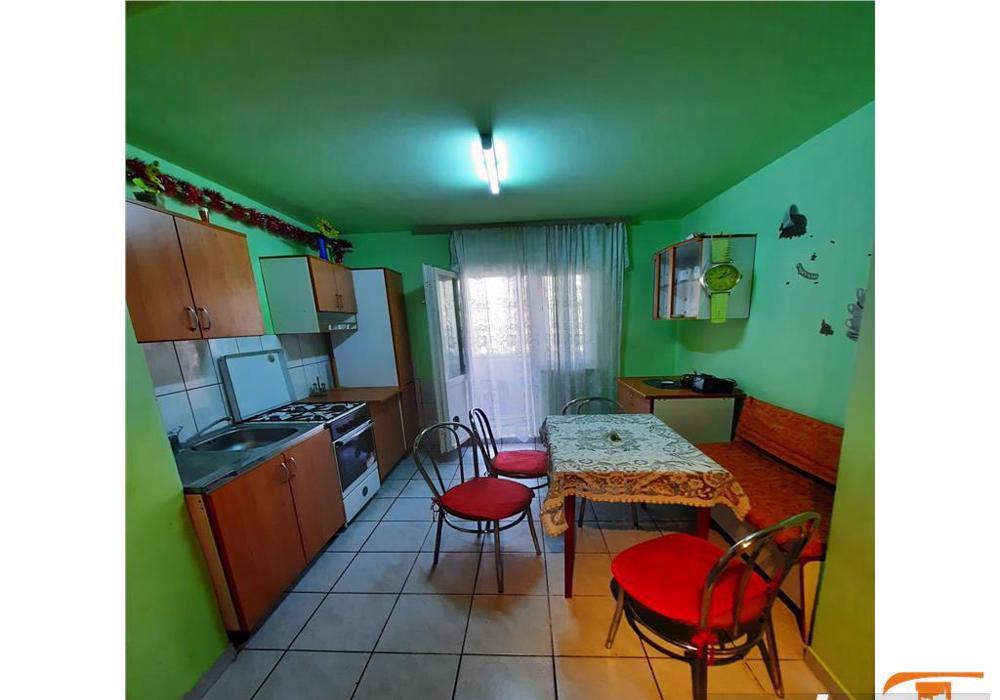 Soarelui, 2 camere, et3,CT,AC, negociabil