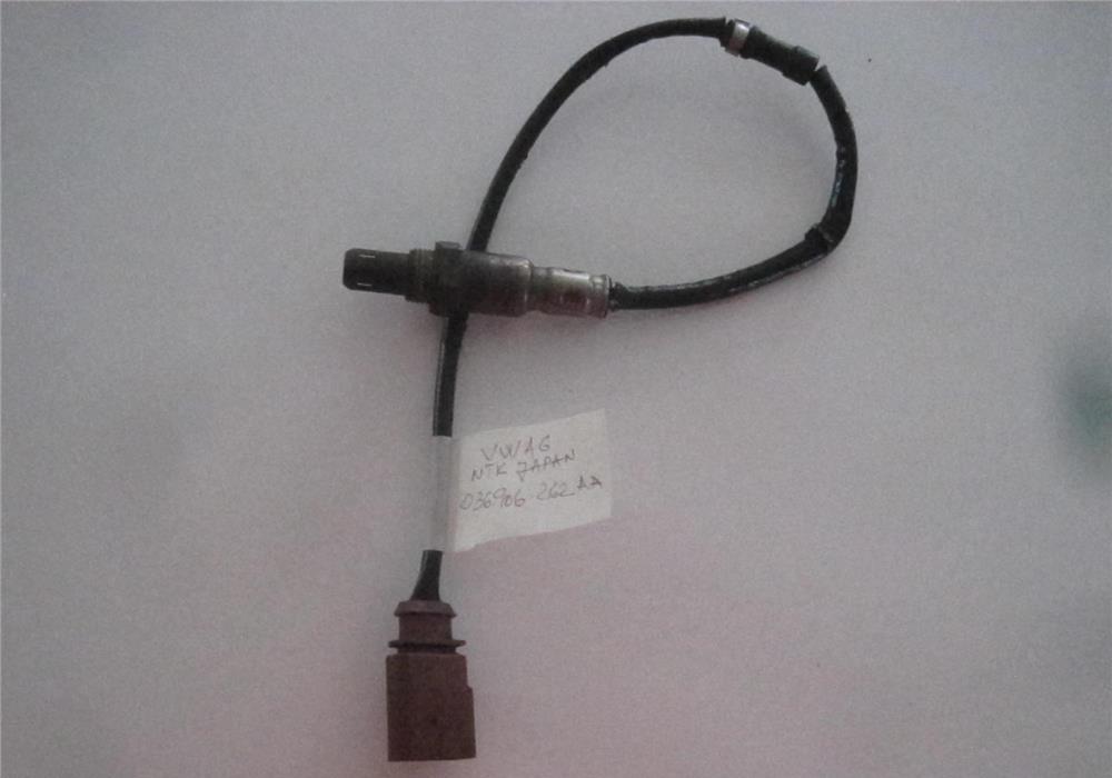Sonda Lambda ( Numar OEM: 036906262)