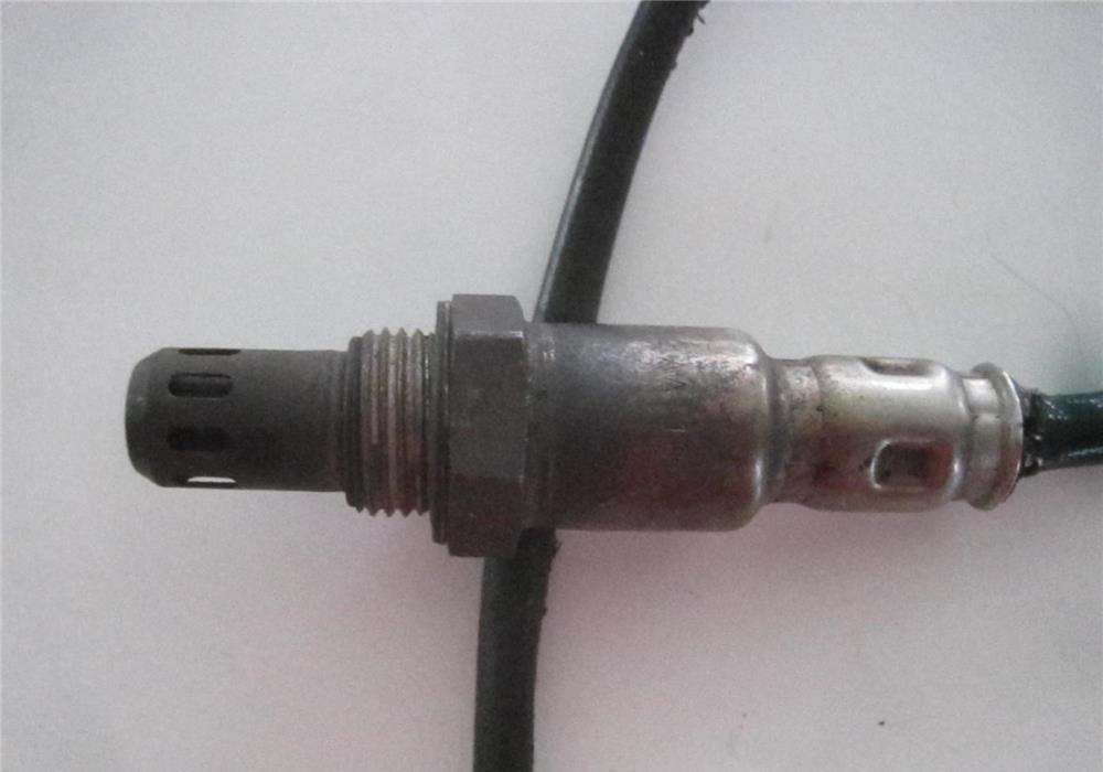 Sonda Lambda ( Numar OEM: 036906262)