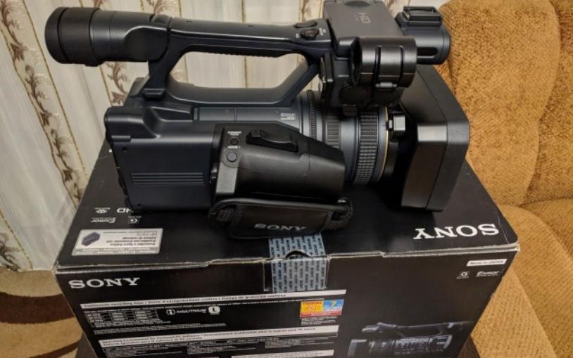 sony ax 2000 stare noua